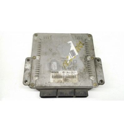 Centralita motor Renault Laguna 2.2 - 0281010637