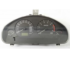 Cuadro instrumentos Mitsubishi Carisma 1.8