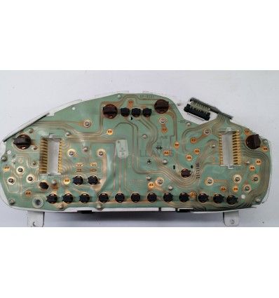 Cuadro instrumentos Mitsubishi Carisma 1.8
