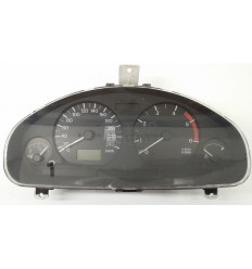 Cuadro instrumentos Mitsubishi Carisma 1.9