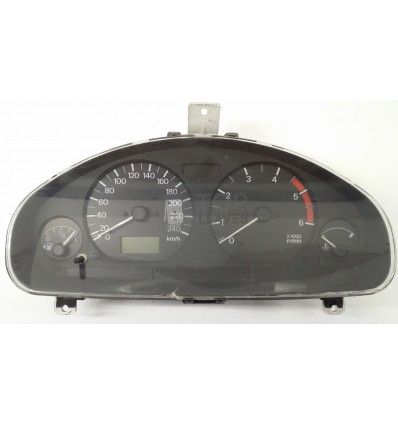 Cuadro instrumentos Mitsubishi Carisma 1.9