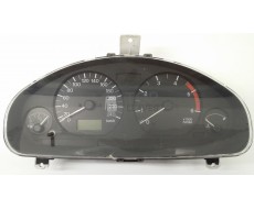 Cuadro instrumentos Mitsubishi Carisma 1.9