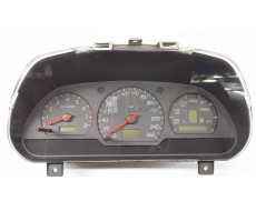Cuadro instrumentos Volvo S40 2.0