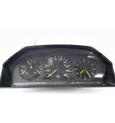 Cuadro instrumentos Mercedes 124 2.0