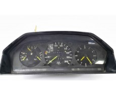 Cuadro instrumentos Mercedes 124 2.0