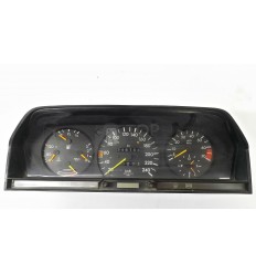 Cuadro instrumentos Mercedes 201 2.0