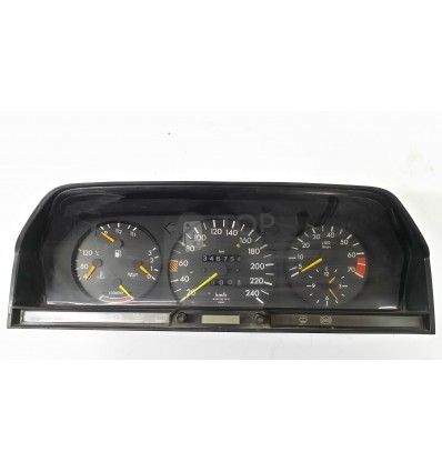 Cuadro instrumentos Mercedes 201 2.0