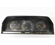Cuadro instrumentos Mercedes 201 2.0