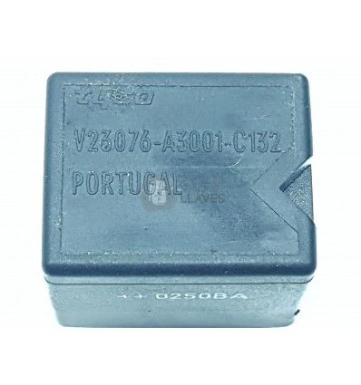 Relé V23076-A3001-C132