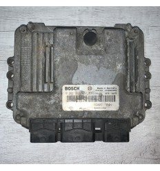 Centralita motor Renault Master 2.5 - 281011432
