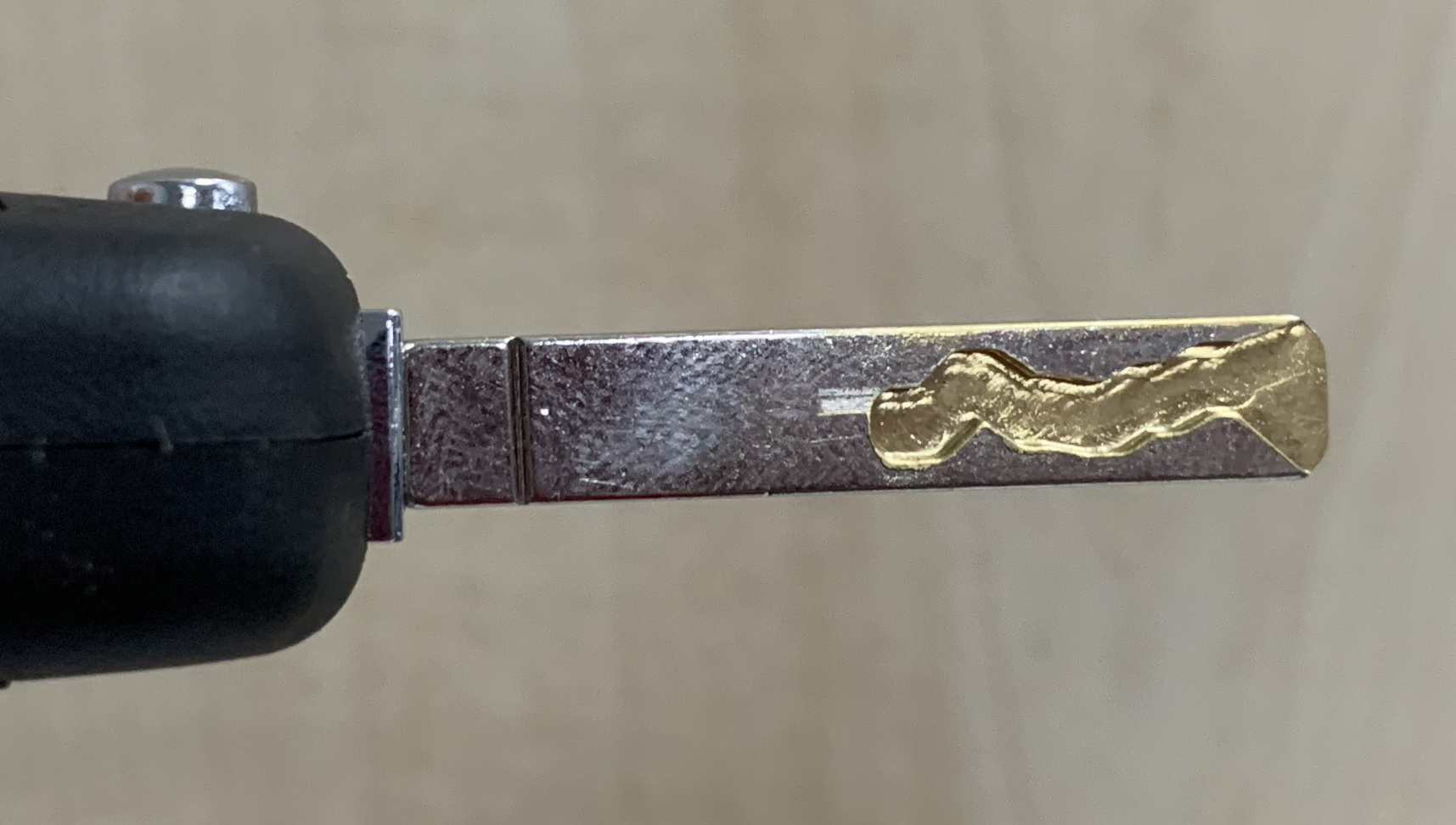 Bombín adaptado a la llave original