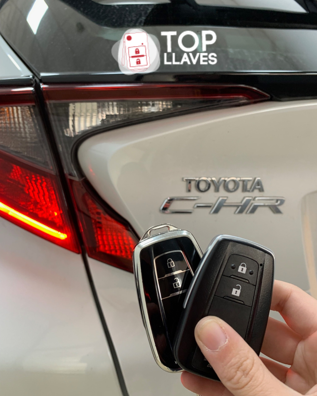 duplicado toyota chr manos libres mando copia vehículo duplicado toyota chr manos libres mando copia vehículo