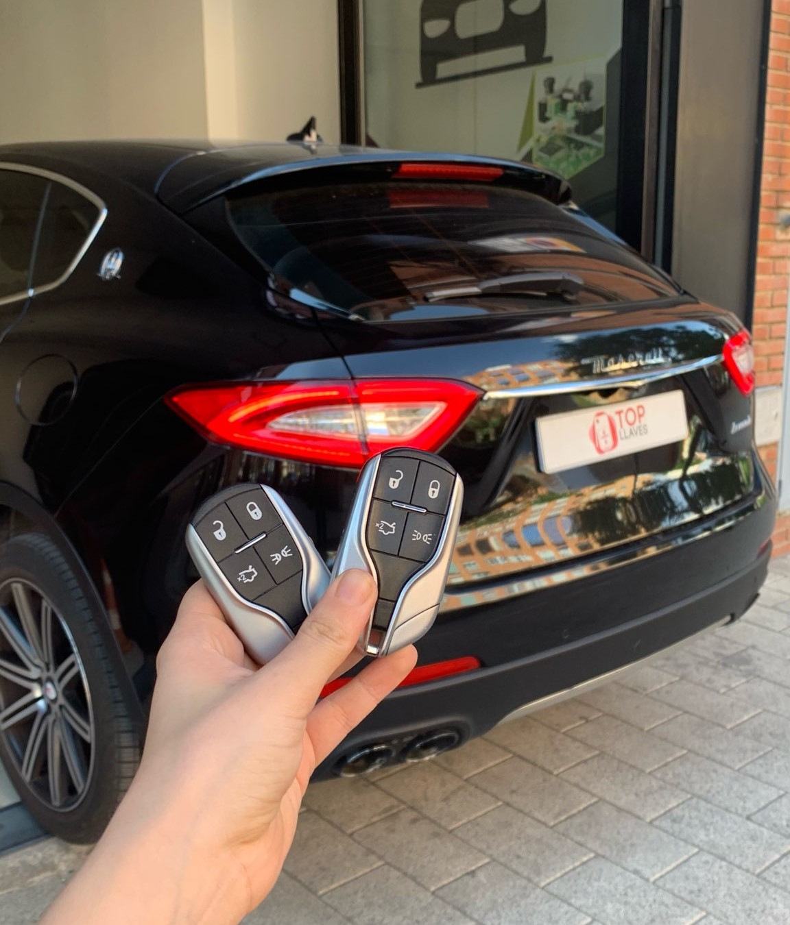 maserati levante duplicado mando copia llave vehiculo coche perdida